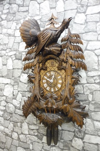 Beautiful large cuckoo clock