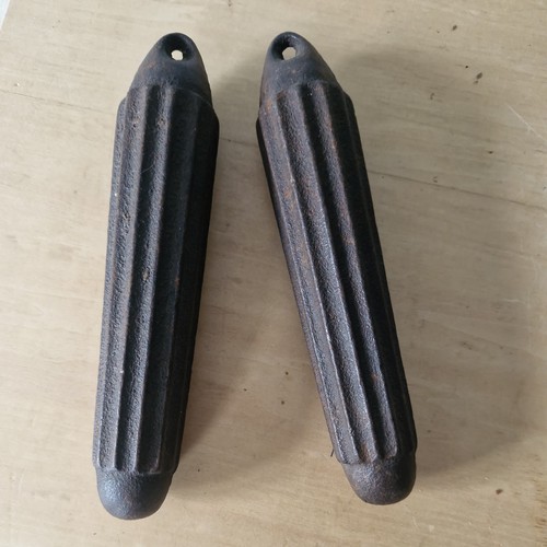 Antique cast iron - x, large